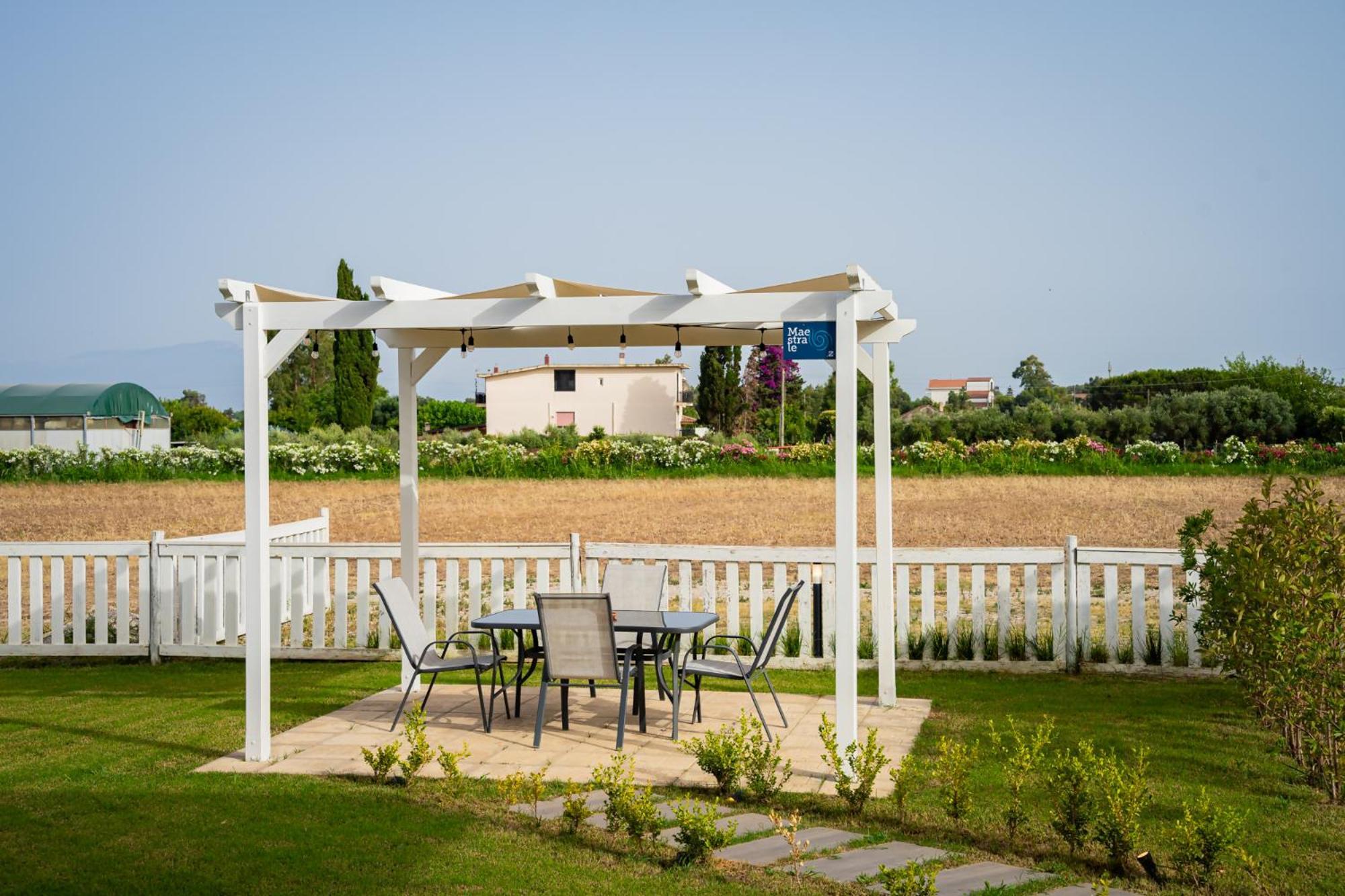 Villa Zefiro Suites & Events Баттіпалья Екстер'єр фото